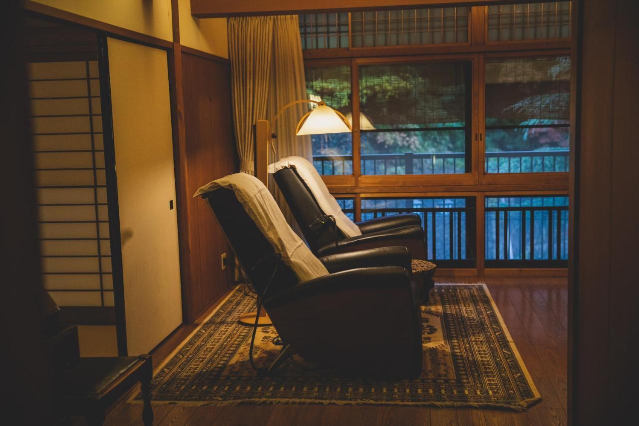 Arima Onsen Tocen Goshobo Otel Kobe Oda fotoğraf A traditional onsen