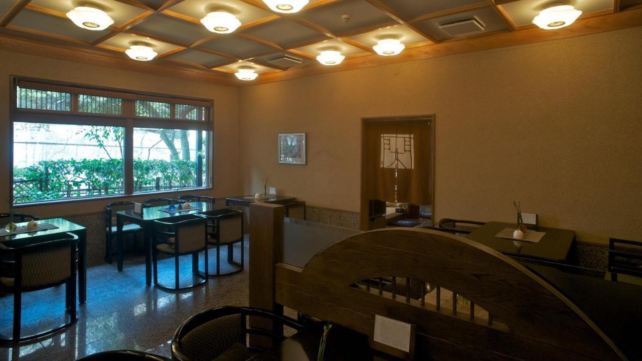 Arima Onsen Tocen Goshobo Otel Kobe Dış mekan fotoğraf Interior of a soba restaurant in Tokyo