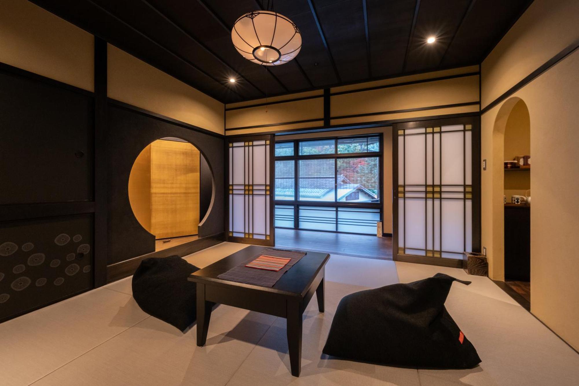 Arima Onsen Tocen Goshobo Otel Kobe Oda fotoğraf A traditional Japanese room